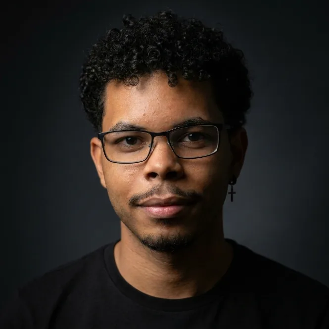 Eduardo, fundador da LensRevive